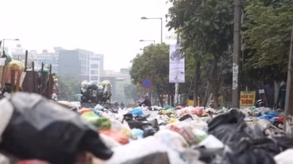 Thanh tra toàn diện công ty để rác thải tồn đọng tại cửa ngõ Thủ đô