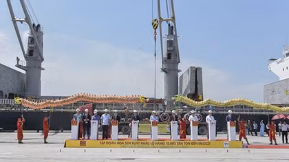 Tập đoàn Hoa Sen xuất khẩu lô hàng 15.000 tấn tôn đến châu Mỹ