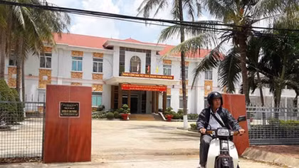 Đề nghị hủy quyết định "bổ nhiệm thần tốc ở Gia Lai"