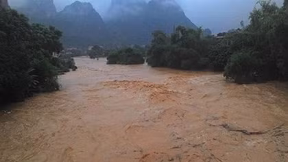 Lũ lên nhanh trên các sông, nguy cơ xuất hiện lũ quét