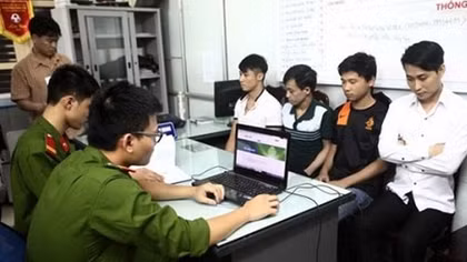 Bắt tội phạm trong “ma trận” công nghệ số