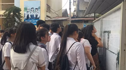Hà Nội chính thức công bố điểm thi vào lớp 10