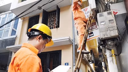 Hộ nghèo, hộ chính sách được hỗ trợ 30kWh/hộ/tháng