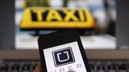 Sẽ tổng kết thí điểm xe Grab và Uber vào tháng 11-2017
