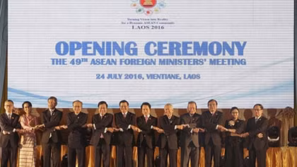 “Bài toán trắc nghiệm” về sự đoàn kết của ASEAN