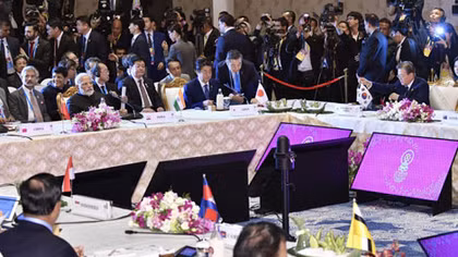 Nhật Bản gặp khó khăn trong dẫn dắt RCEP
