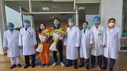 Những bác sĩ vững vàng trước đại dịch