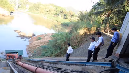 Nỗi lo hoa màu thiếu nước ở Tây Nguyên