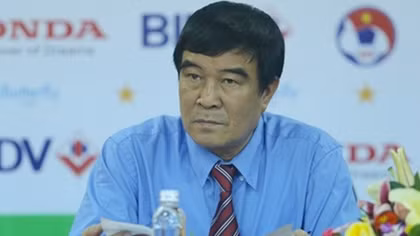 Phó Chủ tịch VFF Nguyễn Xuân Gụ từ chức
