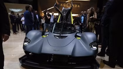 Aston Martin mang “chiến thần” 1.160 mã lực Valkyrie đến Triển lãm Geneva