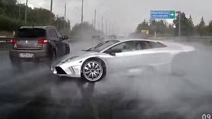 Sự thật siêu xe Lamborghini Murcielago gặp nạn trên cao tốc