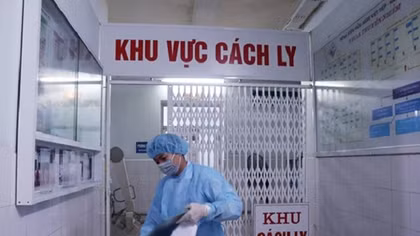 Cần lưu ý gì khi đi khám chữa bệnh trong mùa dịch COVID-19?