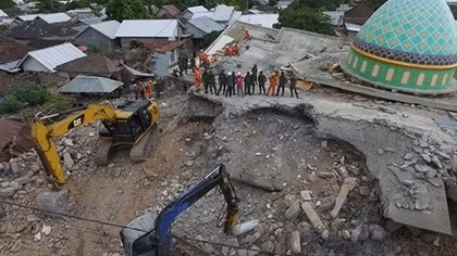 Indonesia tiếp tục hứng chịu động đất cường độ cao