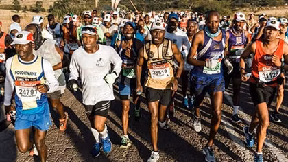 Vụ gian dối điển hình trong cuộc thi siêu Marathon The Comrades