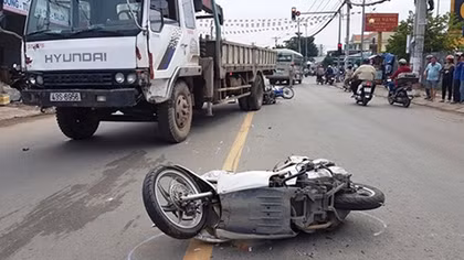 Giao thông 6 tháng đầu năm: Giảm tai nạn, tăng ùn tắc