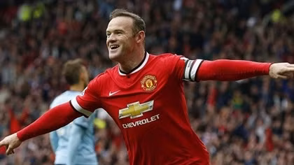 Rooney lần thứ hai xô đổ kỷ lục của huyền thoại Bobby Charlton