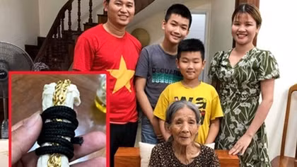 Học sinh lớp 4 nhặt được dây chuyền vàng tìm người trả lại