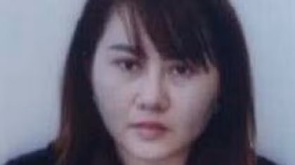 Kiều nữ "nổ" là quan chức ngành hàng không lừa đảo tiền tỉ