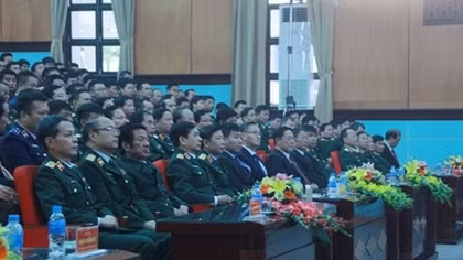 Bộ Quốc phòng kỷ niệm 70 năm Ngày thành lập Quân đội nhân dân Lào