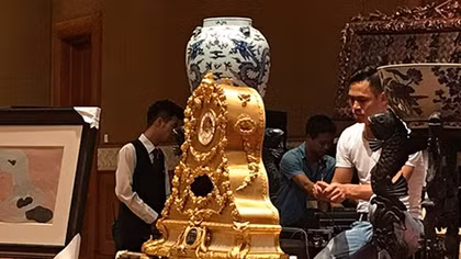 Đấu giá thành công nhiều tác phẩm nghệ thuật