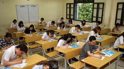 Dừng kiểm tra môn Ngữ văn lớp 12 ở Bình Thuận do lộ đề