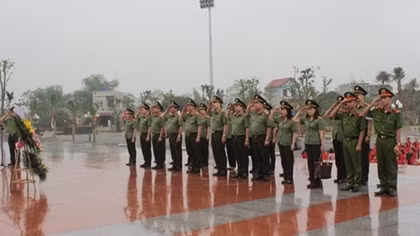 Cục Y tế báo công tại Khu Lưu niệm Sáu điều Bác Hồ dạy CAND