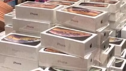 Vận chuyển 100 chiếc điện thoại Iphone không rõ nguồn gốc về bán kiếm lời
