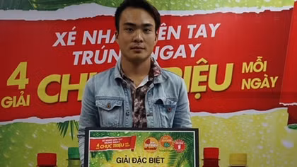 Khách hàng liên tiếp trúng thưởng chục triệu khi uống Trà thanh nhiệt Dr Thanh
