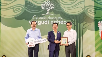 Các doanh nghiệp của “Bầu Hiển” ủng hộ Quỹ “Vì người nghèo” 30 tỷ đồng