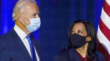 Đội cố vấn truyền thông toàn nữ của ông Biden