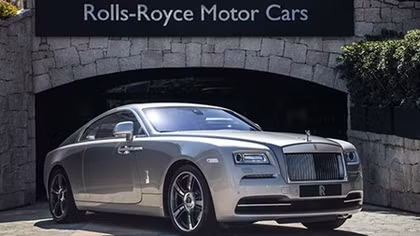 Chiêm ngưỡng 2 siêu phẩm “mùa hè ở Sardinia” của Rolls-Royce