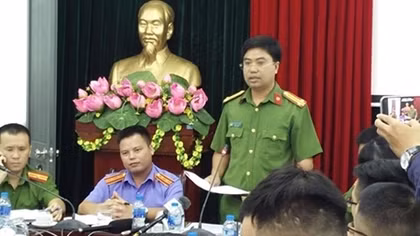 Điều tra vụ chống người thi hành công vụ tại khu đô thị mới Cổ Nhuế