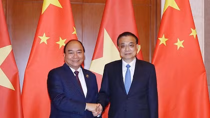 Thủ tướng Nguyễn Xuân Phúc hội đàm với Thủ tướng Trung Quốc Lý Khắc Cường