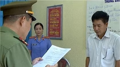Xét xử vụ gian lận điểm thi THPT tại Sơn La