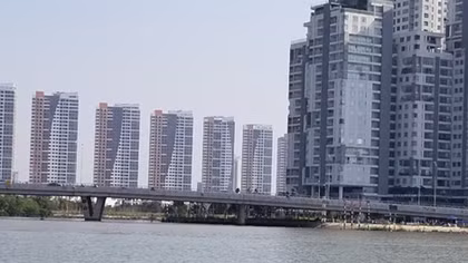 Lãng phí quỹ đất hành lang bảo vệ sông, rạch