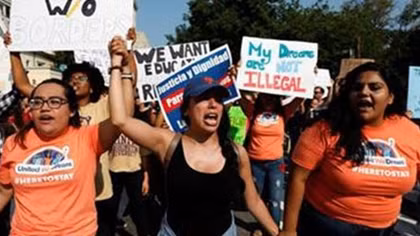 Bãi bỏ DACA - ông Trump lại vấp phải những rào cản pháp lý