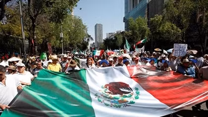 Người dân Mexico biểu tình phản đối Tổng thống Mỹ