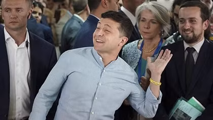 Đảng của Tổng thống Zelensky giành chiến thắng vang dội