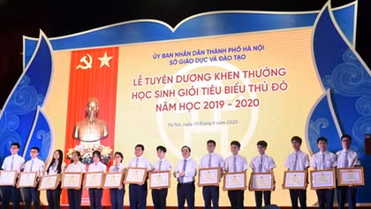 Tuyên dương học sinh giỏi Thủ đô tiêu biểu năm học 2019-2020