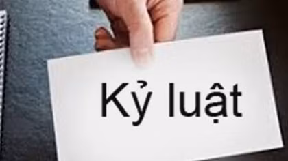Xử lý cán bộ xã làm trái quy định pháp luật