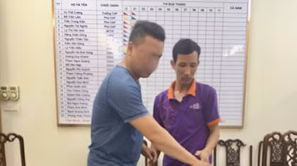 Xác định tài xế taxi hành hung người dân sau va chạm giao thông