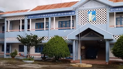 Học sinh khuyết tật ở Sóc Trăng bị cắt tiền ăn thừa