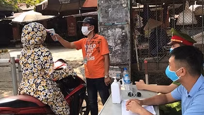 Công an Yên Bái trên tuyến đầu chống dịch COVID-19