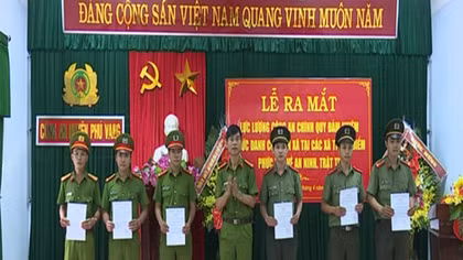 Công an xã chính quy và nỗ lực vượt khó phục vụ nhân dân