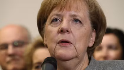 Đức: Tương lai nào cho bà Merkel?