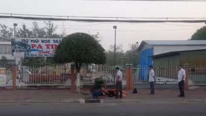Đôi nam nữ tử vong trên vỉa hè lúc rạng sáng 
