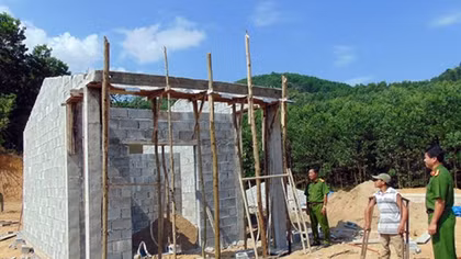 Công an vùng cao với nhiều hoạt động ý nghĩa hướng về cộng đồng