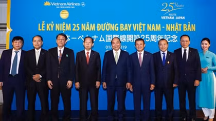 Thủ tướng dự Lễ Kỷ niệm 25 năm đường bay Việt Nam - Nhật Bản