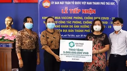 Van Phuc Group ủng hộ 5 tỷ đồng Quỹ Vaccine COVID-19