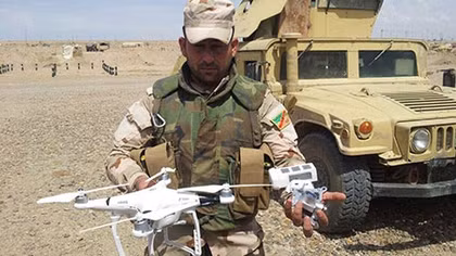 Drone cài bom - vũ khí mới của IS